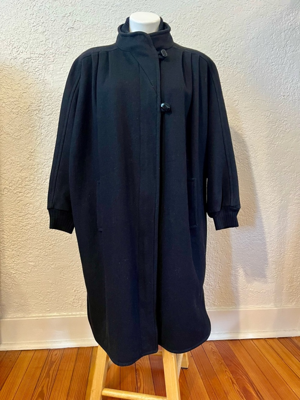 1980s Vintage Batwing Wool Coat